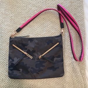 Camo crossbody